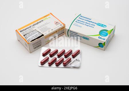 L'Agence européenne des médicaments (EMA) examine l'analgésique, Metamizol, sur les préoccupations d'agranulocytose qui peut affecter sérieusement le système immunitaire qui sont disponibles en Espagne et dans d'autres pays de l'UE. Banque D'Images