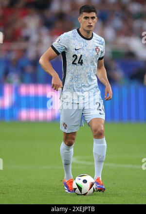 Gelsenkirchen, Allemagne, 26 juin 2024. Antonio Silva du Portugal lors du match des Championnats d'Europe de l'UEFA à l'Arena Aufschalke, Gelsenkirchen. Le crédit photo devrait se lire : Jonathan Moscrop / Sportimage Banque D'Images