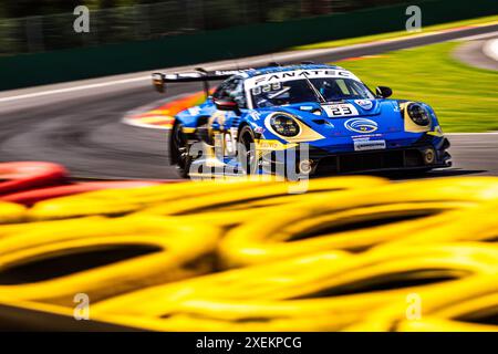 Stavelot, Belgique, 27/06/2024. 23 EVANS Jaxon (nzl), ERIKSSON Joel (swe), PREINNING Thomas (aut), Porsche 911 GT3 R, action lors des 24 heures de Spa 2024 CrowdStrike, 2ème course de la GT World Challenge Europe Endurance Cup 2024, du 26 au 30 juin 2024 sur le circuit de Spa-Francorchamps, à Stavelot, Belgique Banque D'Images