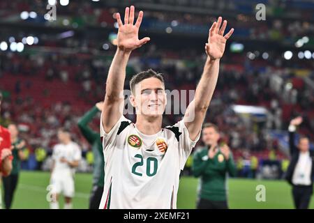 STUTTGART, ALLEMAGNE - 23 JUIN : Roland Sallai, de Hongrie, célèbre sa victoire lors de la phase de groupes de l'UEFA EURO 2024 opposant l'Écosse et la Hongrie à S. Banque D'Images