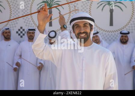 Moscou, Russie. 28 juin 2024. Les gens participent aux Journées de la culture des Émirats arabes Unis sur la place Manezhnaya à Moscou. Banque D'Images