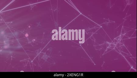 Image de traînées de lumière sur un réseau de connexions et de molécules sur fond violet Banque D'Images