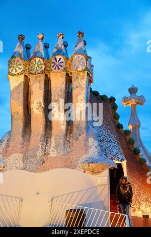 Casa Batlló par Antoni Gaudí architecte 1904-1906, Passeig de Gracia, Barcelone, Catalogne, Espagne Banque D'Images