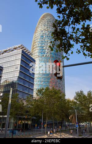 La Tour Agbar, la Plaça de les Glòries, Barcelone, Catalogne, Espagne, Europe Banque D'Images