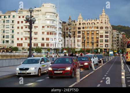 Pont de Santa Catalina, gros quart, Donostia (San Sebastian), Gipuzkoa, Pays Basque, Espagne Banque D'Images