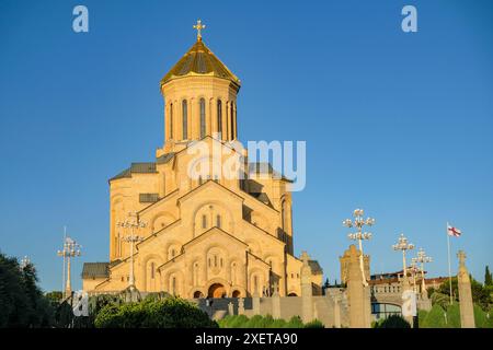 Tbilissi, Géorgie - 23 juin 2024 : Cathédrale de la Sainte Trinité de Tbilissi en Géorgie. Banque D'Images