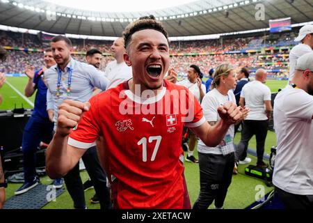 Le Suisse Ruben Vargas célèbre à temps plein après avoir remporté la manche de 16 matchs de l'UEFA Euro 2024 à l'Olympiastadion de Berlin, en Allemagne. Date de la photo : samedi 29 juin 2024. Banque D'Images