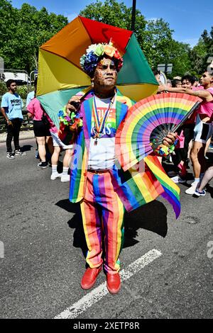 Londres, Royaume-Uni. 29 juin 2024. Fierté à Londres . Mohammed Nazir. La Pride Parade annuelle a eu lieu dans le centre de Londres pour célébrer la diversité et l'inclusion, avec une marche de Hyde Park Corner à Whitehall avec la participation de groupes LGBTQ + rejoints par quelque 30 000 participants. Crédit : michael melia/Alamy Live News Banque D'Images