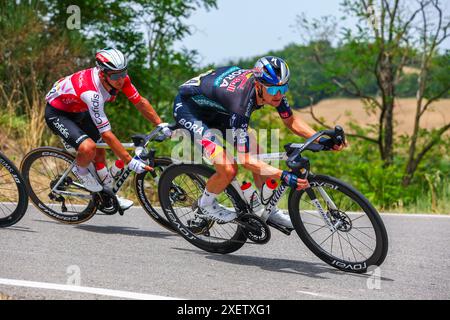 RIMINI, ITALIE - JUIN 29 : Hindley Jai (AUS) de RED BULL - BORA - HANSGROHE en action lors de l'étape 1 de la 111ème édition du Tour de France 2024, une étape de 206 kms avec départ à Florence et arrivée à Rimini le 29 juin, 2024 à Rimini, Italie, 29/06/2024 ( photo par Luca Bettini / Pool / GodingImages crédit : Peter Goding / Alamy Live News Banque D'Images