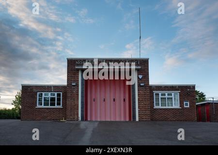 Image couleur d'une caserne de pompiers à Harleston, Norfolk, East Anglia Banque D'Images