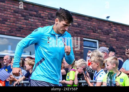 Heerenveen, pays-Bas. 29 juin 2024. HEERENVEEN, PAYS-BAS - JUIN 29 : Ion Nicolaescu de SC Heerenveen lors de la première formation de SC Heerenveen au Sportpark Skoatterwâld le 29 juin 2024 à Heerenveen, pays-Bas. (Photo de Pieter van der Woude/Orange Pictures) crédit : Orange pics BV/Alamy Live News Banque D'Images