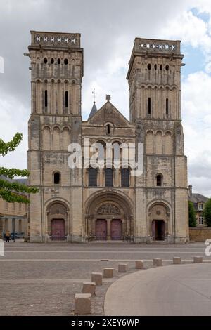 L'église abbatiale de la Trinité fait partie du complexe de l'abbaye de la Sainte Trinité, également connue sous le nom d'abbaye aux Dam Banque D'Images