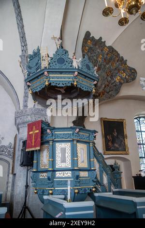 Chaire dans l'église, église Mellösa à Flen, Suède Banque D'Images