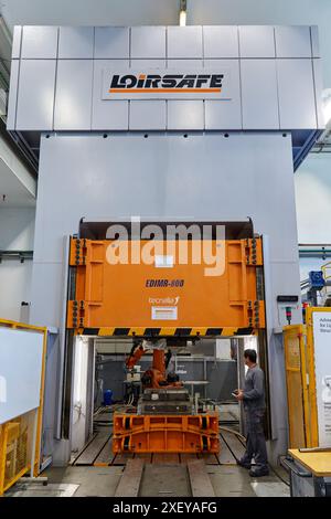 Appuyez sur, marquage à chaud, la cellule de l'unité de l'industrie, l'industrie automobile, de la technologie, Centre de Recherche et Innovation, Tecnalia Derio, Biscaye, Pays Basque, Espagne Banque D'Images