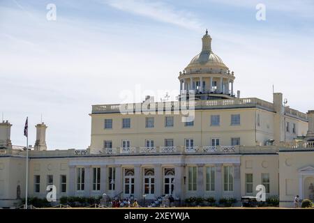 Stoke Poges, Royaume-Uni. 29 juin 2024. Le Mansion House à Stoke Park, Stoke Poges, Buckinghamshire. Crédit : Maureen McLean/Alamy Banque D'Images