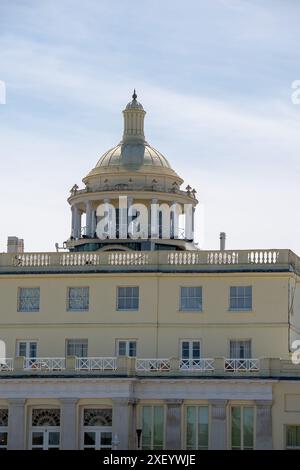 Stoke Poges, Royaume-Uni. 29 juin 2024. Le Mansion House à Stoke Park, Stoke Poges, Buckinghamshire. Crédit : Maureen McLean/Alamy Banque D'Images