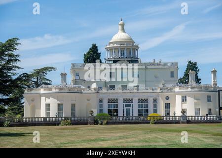 Stoke Poges, Royaume-Uni. 29 juin 2024. Le Mansion House à Stoke Park, Stoke Poges, Buckinghamshire. Crédit : Maureen McLean/Alamy Banque D'Images