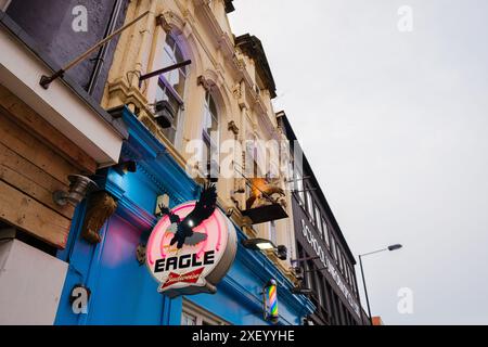 Newcastle upon Tyne UK:19th Feb 2024 : L'extérieur de l'aigle sans personne. Célèbre bar LGBTQ à Newcastle Banque D'Images