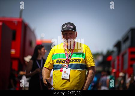 Norbert Vettel père de Sebastian Vettel ancien 4 fois champion du monde (2010-2013) avec Red Bull, lors du GP autrichien, Spielberg 27-30 juin 2024, championnat du monde de formule 1 2024. Banque D'Images