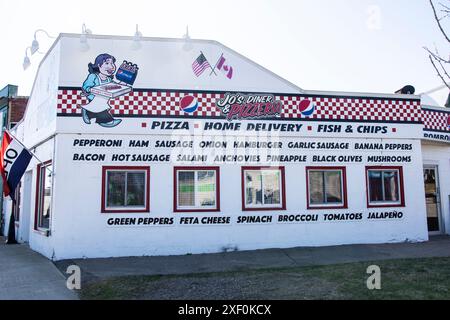 JO’s Diner & Pizzeria sur main Street dans le centre-ville de Calais, Maine, États-Unis Banque D'Images