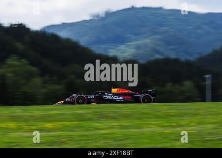 Red Bull Ring, Spielberg, Autriche. 30 juin 2024 ; Max Verstappen des pays-Bas et Oracle Red Bull Racing lors du Grand Prix de formule 1 d'Autriche crédit : Jay Hirano/AFLO/Alamy Live News Banque D'Images