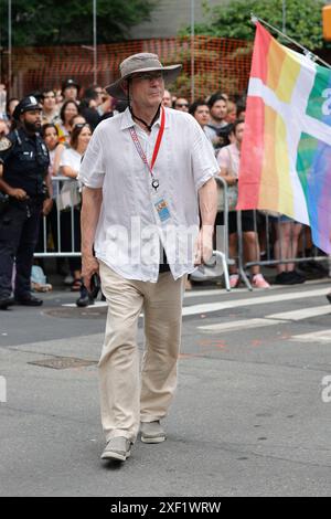 New York, Etats-Unis, 30 juin 2024 - Ivan Simonovic Ambassadeur de la République de Croatie auprès des Nations Unies avec des milliers de personnes ont défilé dans le pays Banque D'Images