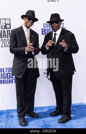 Los Angeles, États-Unis. 30 juin 2024. Jimmy Jam et Terry Lewis assistent aux arrivées des « BET Awards » 2024 au Peacock Theater de Los Angeles, CA, le 30 juin 2024. (Photo de Corine Solberg/Sipa USA) crédit : Sipa USA/Alamy Live News Banque D'Images