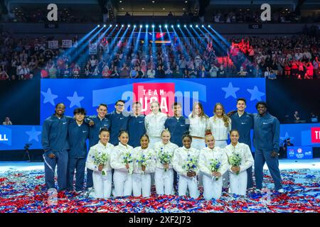 Minneapolis, Minnesota, États-Unis. 30 juin 2024. Toute l'équipe olympique de gymnastique des États-Unis de 2024 pendant la quatrième journée des essais de gymnastique de l'équipe olympique des États-Unis de 2024 au Target Center de Minneapolis, au Minnesota. (Crédit image : © Steven Garcia/ZUMA Press Wire) USAGE ÉDITORIAL SEULEMENT! Non destiné à UN USAGE commercial ! Crédit : ZUMA Press, Inc/Alamy Live News Banque D'Images