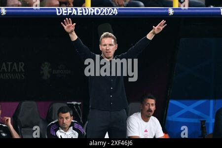 Fussball, Europameisterschaft, EURO 2024, Achtelfinale, signal Iduna Park Dortmund : Deutschland - DŠnemark ; Bundestrainer Julian Nagelsmann (GER). Aktion, Einzelbild. Banque D'Images