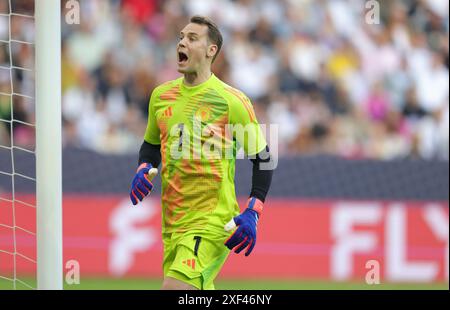 firo : 07.06.2024, football, football : équipe nationale DFB, match amical, match international hommes, hommes, GER, Allemagne - Grèce GRE geste Manuel Neuer Banque D'Images