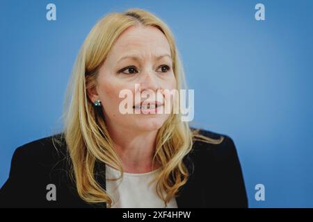 Berlin, Deutschland. 17 juin 2024. Christine Streichert-Clivot, ministre de l'éducation et de la culture de la Sarre, a enregistré lors d'une conférence de presse sur la publication du rapport "L'éducation en Allemagne 2024" à Berlin, le 17 juin 2024. Crédit : dpa/Alamy Live News Banque D'Images