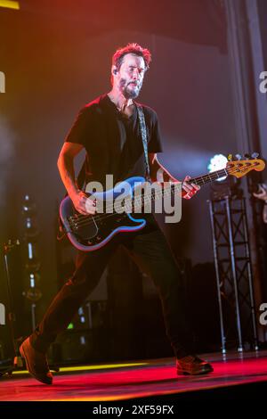 Turin Italie. 30 juin 2024. Le groupe de rock alternatif américain DOGSTAR se produit sur scène à l'OGR Torino pendant l'OGR Sonic City. Crédit : Rodolfo Sassano/Alamy Live News Banque D'Images