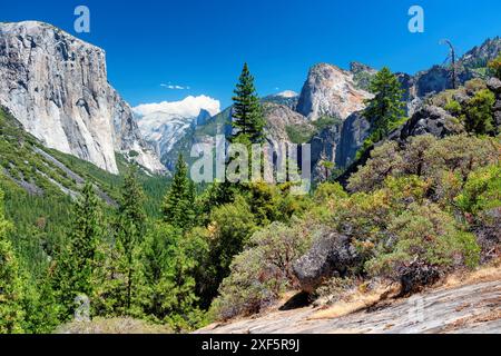 Belle vue sur le parc national de Yosemite en Californie, États-Unis Banque D'Images