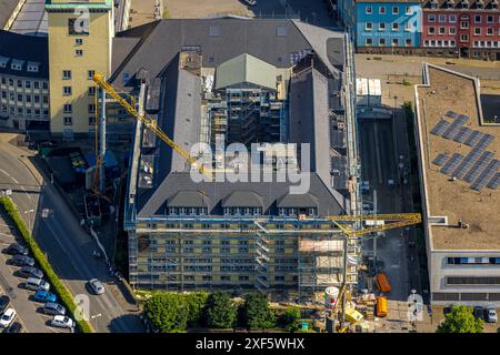 Vue aérienne, Hôtel de ville de Witten avec rénovation de chantier et échafaudage, Witten, région de la Ruhr, Rhénanie du Nord-Westphalie, Allemagne, photo aérienne, Tow Banque D'Images