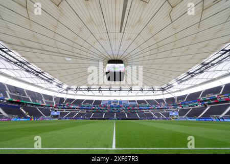 Francfort, Deutschland. 20 juin 2024. firo : 20.06.2024, Football, Football : UEFA EURO 2024, EM, Championnat d'Europe 2024, phase de groupes, M17, match 17, DEN, Danemark - ENG, Angleterre 1:1 vue d'ensemble Frankfurt Arena, Deutsche Bank Park, le toit est fermé crédit : dpa/Alamy Live News Banque D'Images