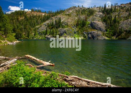 Lac Kangaroo, forêt nationale de Klamath, Californie Banque D'Images