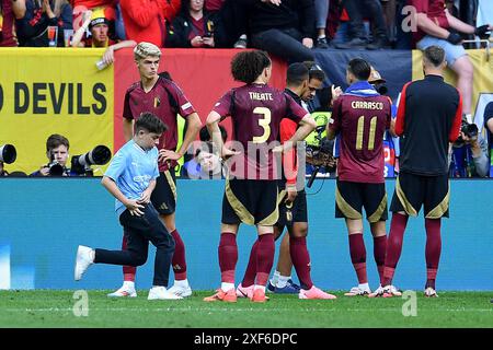 Fussball UEFA EURO 2024 Achtelfinale Frankreich - Belgien AM 01.07.2024 in der Duesseldorf Arena in Duesseldorf Flitzer Foto : Revierfoto crédit : ddp Media GmbH/Alamy Live News Banque D'Images