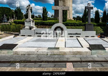 La tombe de Kevin Barry et de 9 autres hommes exécutés dans la prison de Mountjoy pendant la guerre d'indépendance et réinhumés dans le cimetière de Glasnevin, Dublin, Irel Banque D'Images