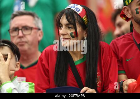 Francfort, Allemagne. 1er juillet 2024. Supporters (Portugal) lors du match UEFA Euro Allemagne 2024 entre Portugal 3-0 Slovénie à Frankfurt Arena le 01 juillet 2024 à Francfort, Allemagne. Crédit : Maurizio Borsari/AFLO/Alamy Live News Banque D'Images