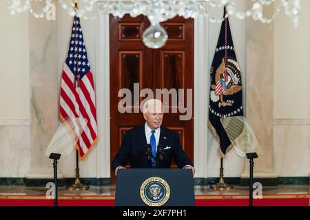 Washington, États-Unis. 01 juillet 2024. Le président Joe Biden prononce un discours sur la décision de la Cour suprême des États-Unis sur l'immunité présidentielle dans l'affaire Trump c. États-Unis à la Maison Blanche le 1er juillet 2024 à Washington, DC la Cour a publié sa décision ce matin qui a déclaré que le Président en exercice jouit de l'immunité de responsabilité pénale pour les actions prises pendant son mandat qui sont considérées comme des actes officiels. (Photo de Samuel Corum/Pool/ABACAPRESS. COM) crédit : Abaca Press/Alamy Live News Banque D'Images