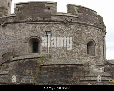 St Mawes Castle, St Mawes, Cornouailles, Royaume-Uni - St Mawes est une station touristique / vacances populaire, une ville pittoresque et contient l'un des plus attras de Henry VIII Banque D'Images