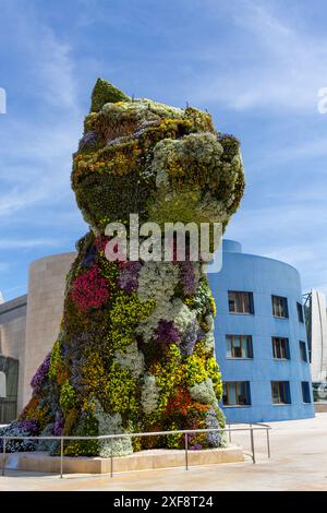 La sculpture de fleurs de chiot, Musée Guggenheim Bilbao Banque D'Images