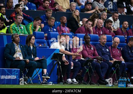 GELSENKIRCHEN, ALLEMAGNE - JUIN 30 : Gareth Southgate lors de la manche 16 de l'UEFA EURO 2024 entre l'Angleterre et la Slovaquie à l'Arena AufSchalke en juin Banque D'Images