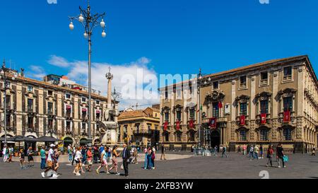 Géographie / voyage, Italie, Sicile, Catane, Piazza del Duomo, INFORMATIONS-AUTORISATION-DROITS-SUPPLÉMENTAIRES-NON-DISPONIBLES Banque D'Images