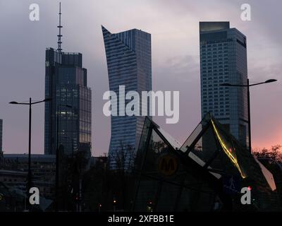 Bâtiments dans le centre de Varsovie, Pologne. Banque D'Images