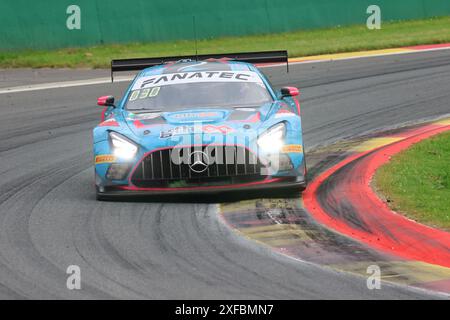 ISA Al-KHALIFA (BHR) / Martin KODRIC (HRV) / Lewis WILLIAMSON (GBR) / Nelson PANCIATICI (FRA), #60, Mercedes-AMG GT3 EVO, Team : 2 Seas Motorsport (BHR), Motorsport, CrowdStrike 24H of Spa, Belgien, Spa-Francorchamps, 29.06.2024 Foto : Eibner-Pressefoto/Juergen Augst Banque D'Images