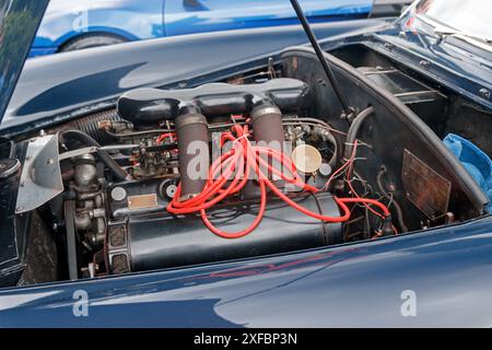 Moteur Bristol 405. Hoghton Tower Classic car Show 2024. Banque D'Images