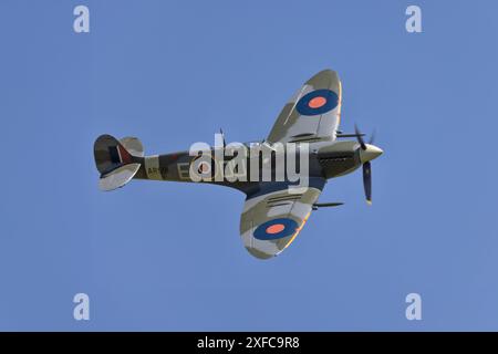 Supermarine Spitfire MkVc, enregistrement G-AWII exposé au Shuttleworth Festival of Flight, juin 2024 Banque D'Images