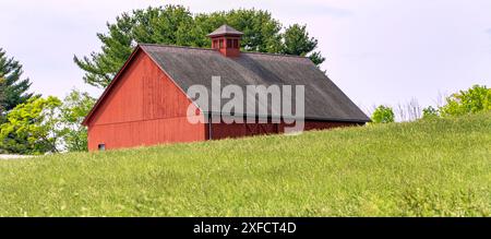 Bolton Connecticut Heritage Farm et grange rouge historique Banque D'Images