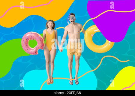 Sauter jeune couple avec des anneaux gonflables sur fond coloré Banque D'Images